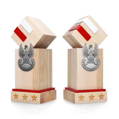 Statuetka Wojskowa SMW003 – Symbol Służby i Patriotyzmu