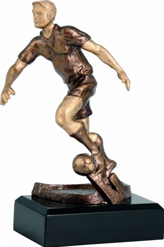 Nagroda PIŁKARZ  RTY1321/BR-  Odlewana figurka Piłkarza